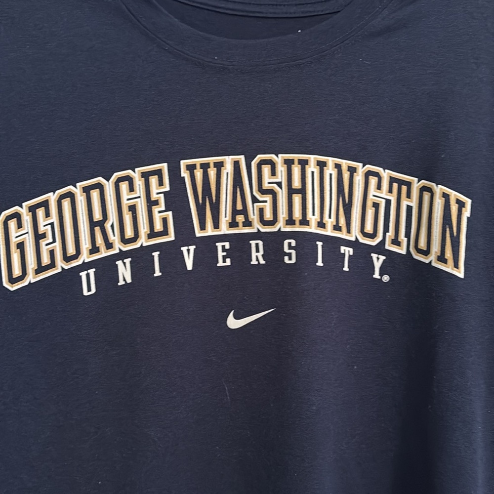 George Washington University Nike Tee - Picture 4 of 6